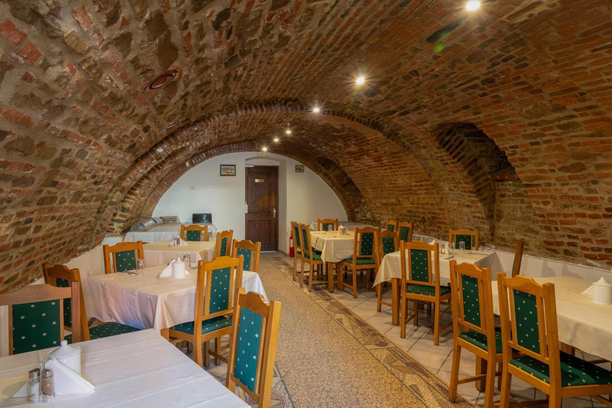 Casa Cu Cerb Hotel Sighisoara Bagian luar foto