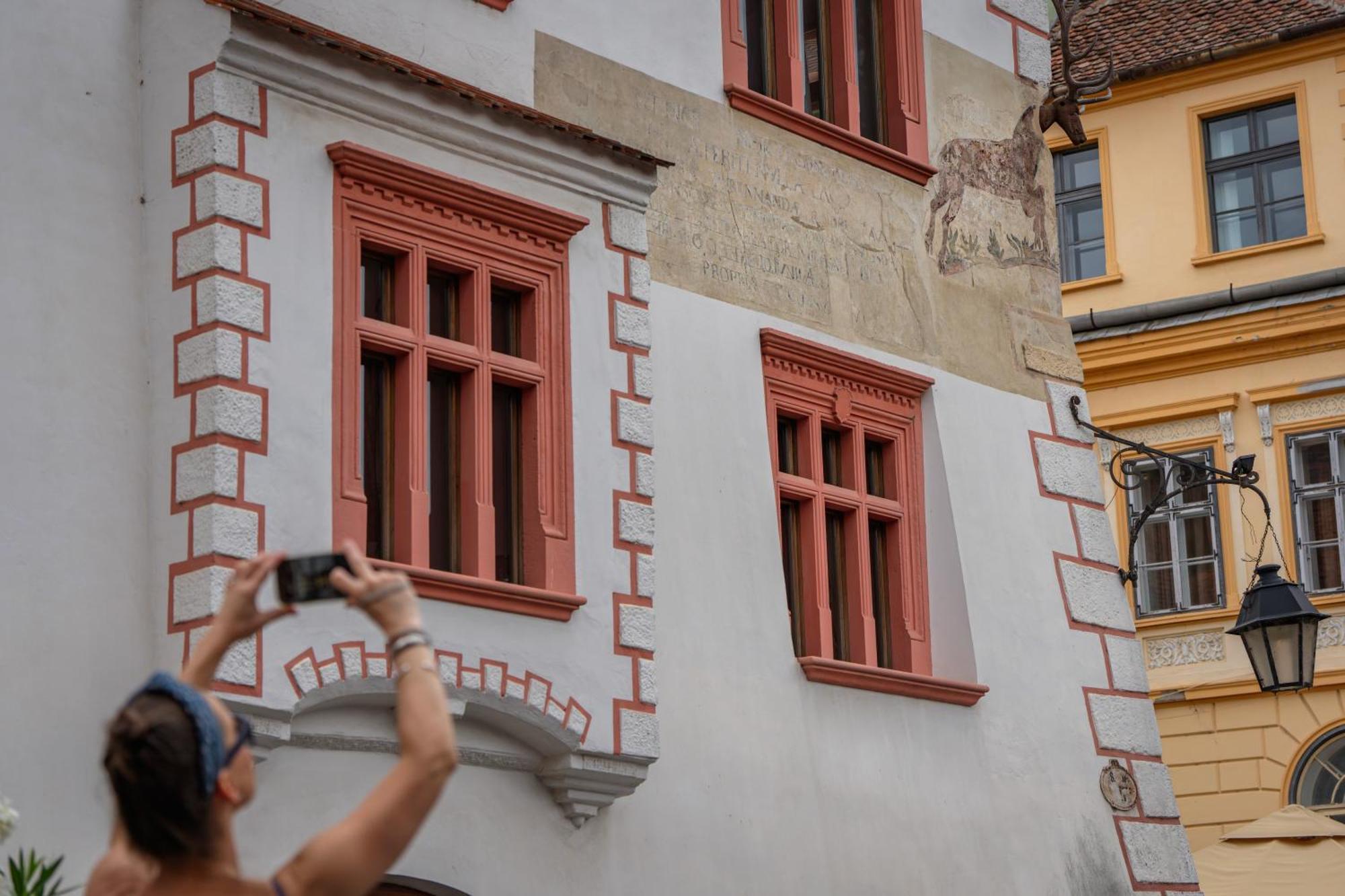 Casa Cu Cerb Hotel Sighisoara Bagian luar foto