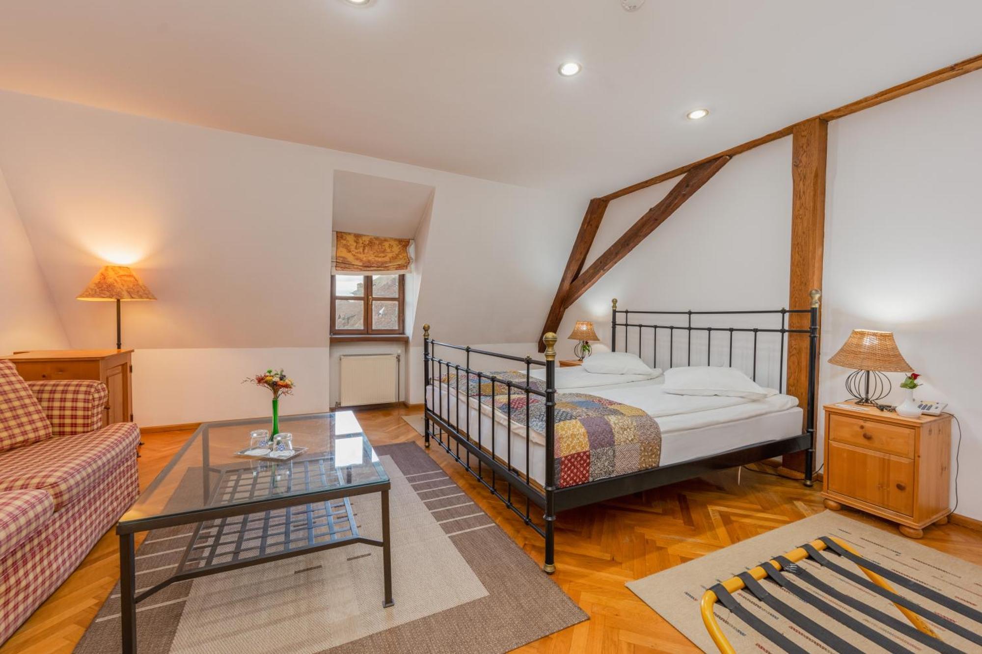 Casa Cu Cerb Hotel Sighisoara Bagian luar foto